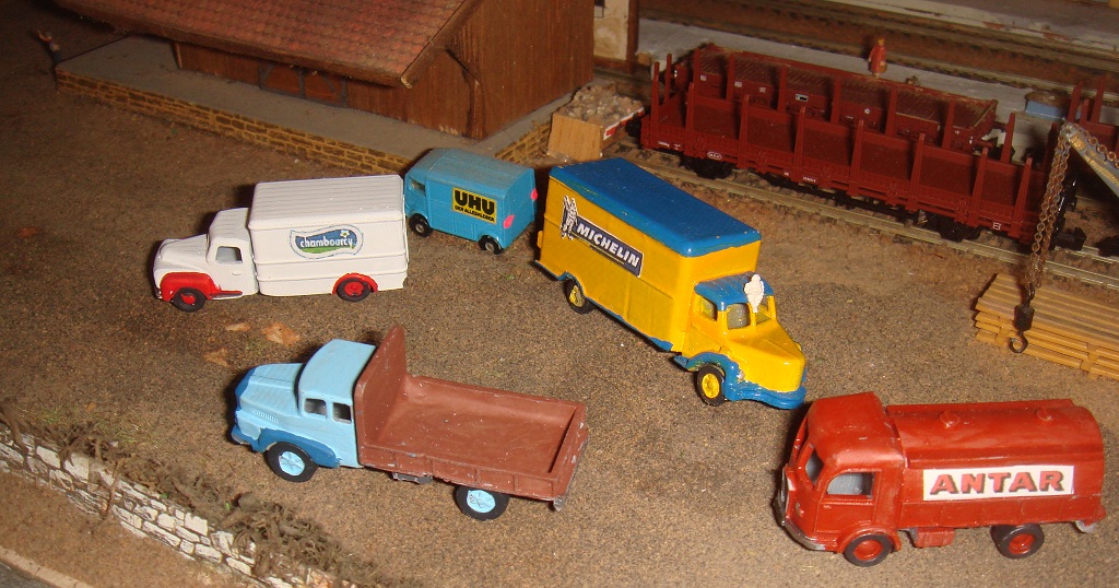 camions français années 1960 3D Camios10