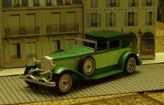 Duesenberg Modell J 1930,Maßstab 1:43. Duesen10