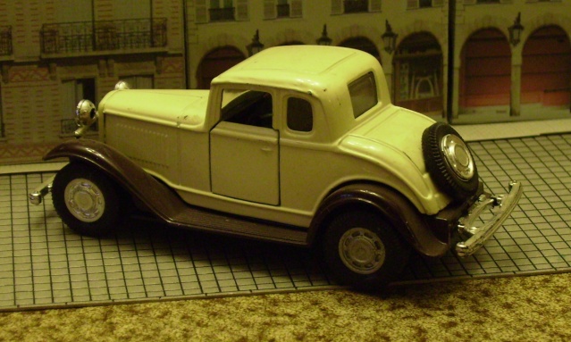 Ford A  1928  32ger Coupe Maßstab 1:43. Ford-a13