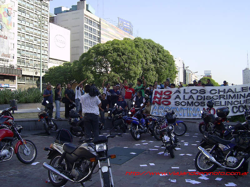 "Viajando" estubo en la marcha "Contra el Chaleco" en el Obelisco 20/01/08 (Imagenes) 00612