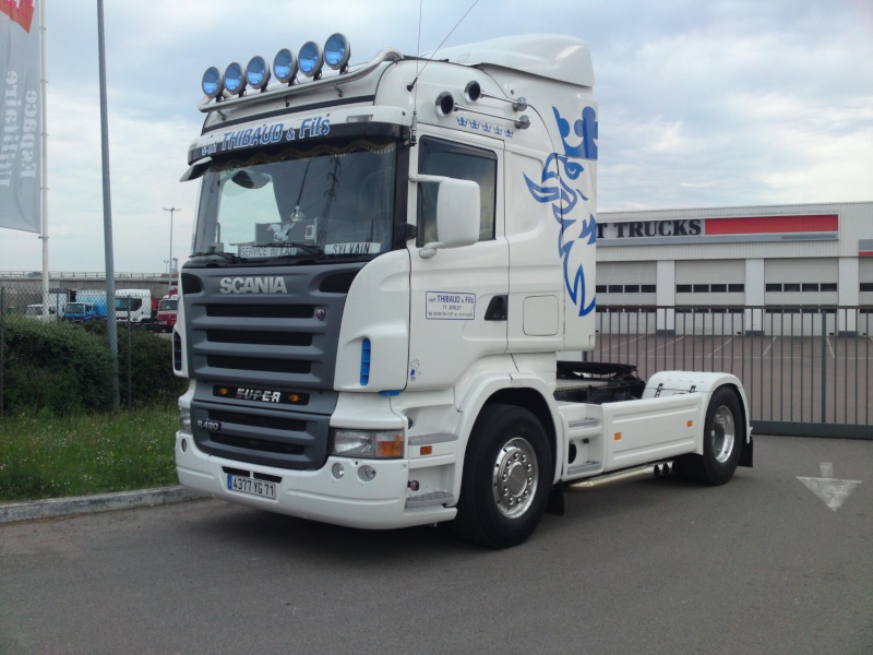 Scania serie R 420 470 - Page 4 Dsc00215