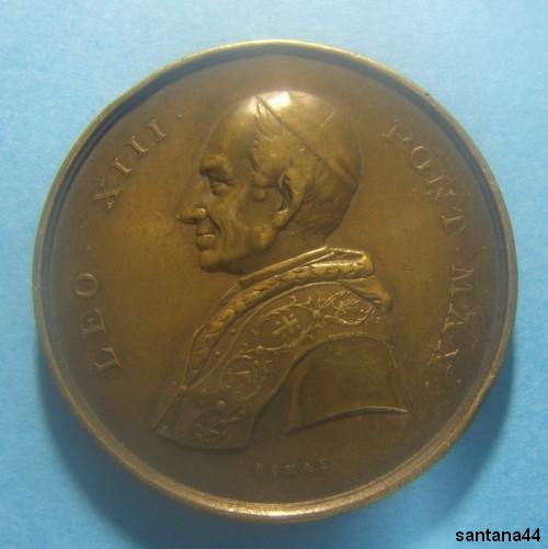 gros bronze LEO XIII - Médaille commémorative 15ème année pontificat Divers26