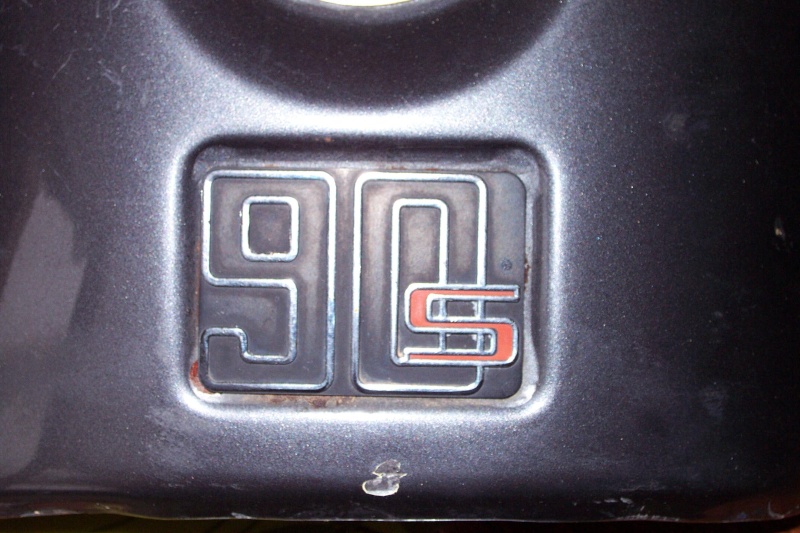 logo bmw 90s Dcp_6510