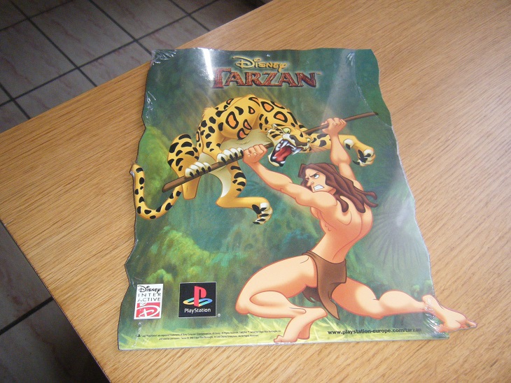 PLV et Merchandising Tarzan10