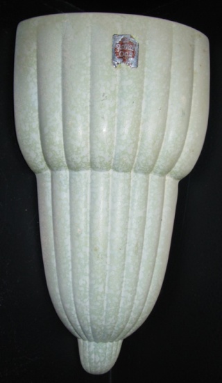 shape - New Shape for the Crown Lynn Shapes Gallery 487 Corner Wall Vase 48710