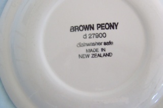 Crown Lynn - Brown Peony Brown_12