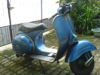 BURSA VESPA  Dsc01212