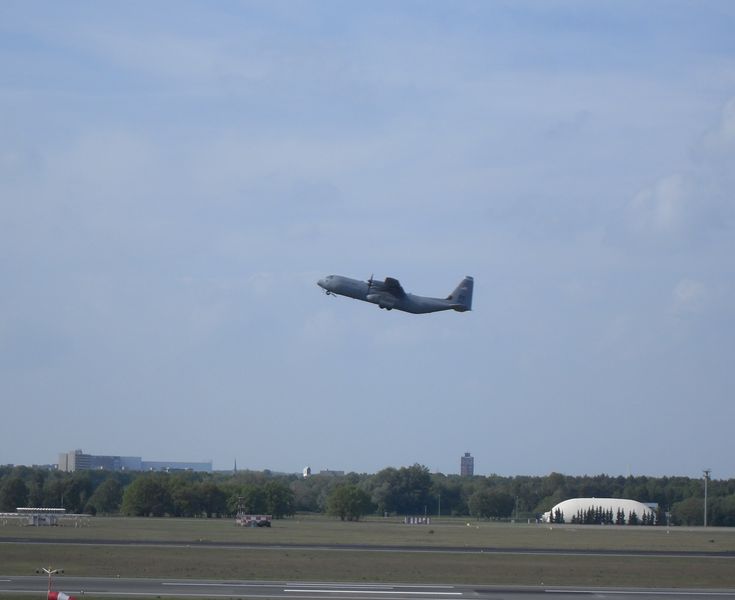 Flughafen Tegel in Berlin Sdc14819