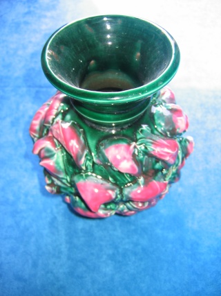 Vase en ceramique  à relief Schneider Paris Img_0120