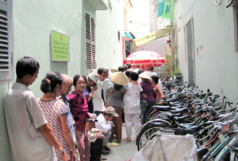 NHỮNG TẤM LÒNG VÀNG Quanco20