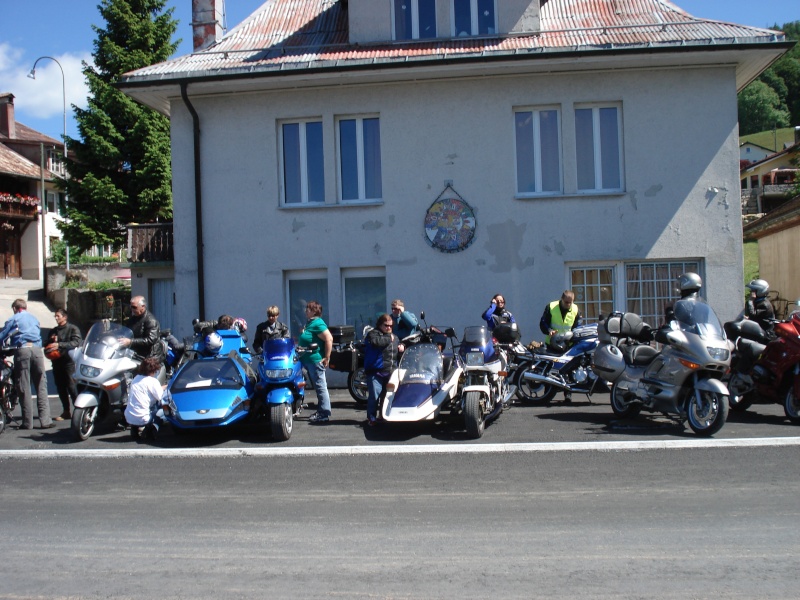 L' Amicale Motos et Sides de Biblisheim en Week-end dans le Jura. Dsc03410