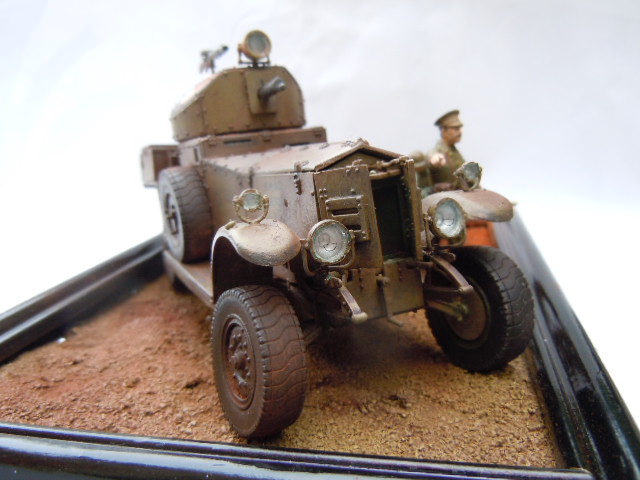 British Armoured Car (Pattern 1920 modified w/sand tyres) - 1/35 - Roden - Page 4 Dscn0419