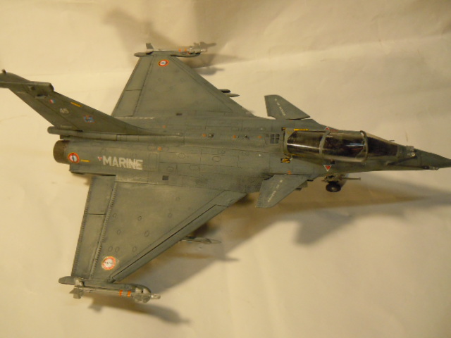 RAFALE MARINE Flotille  12F - REVELL - 1/48 - Page 3 Dscn0735