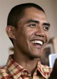 Obama look-alike shoots to fame in Indonesia R210