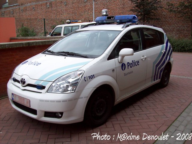 Police du Tournaisis (ZP 5316) Toyota13