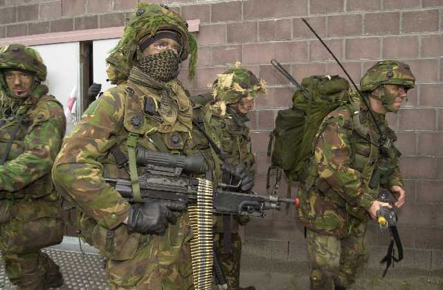 Photos des forces armées Néerlandaises Df021j10