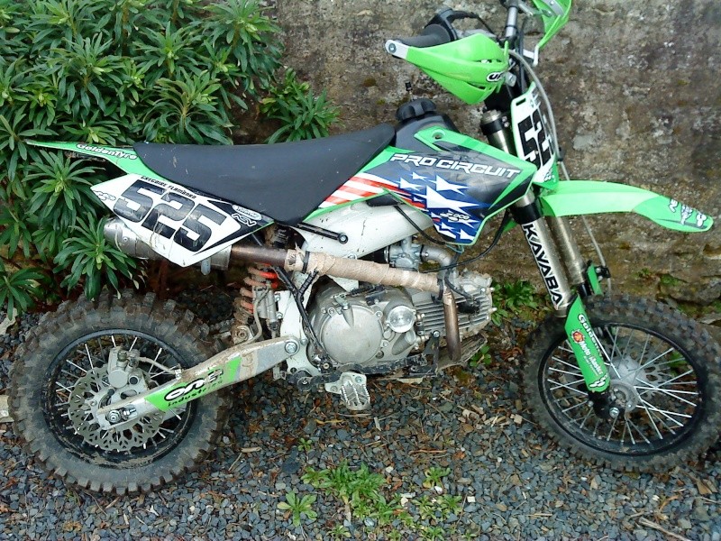 150 classic daytona  Moto10