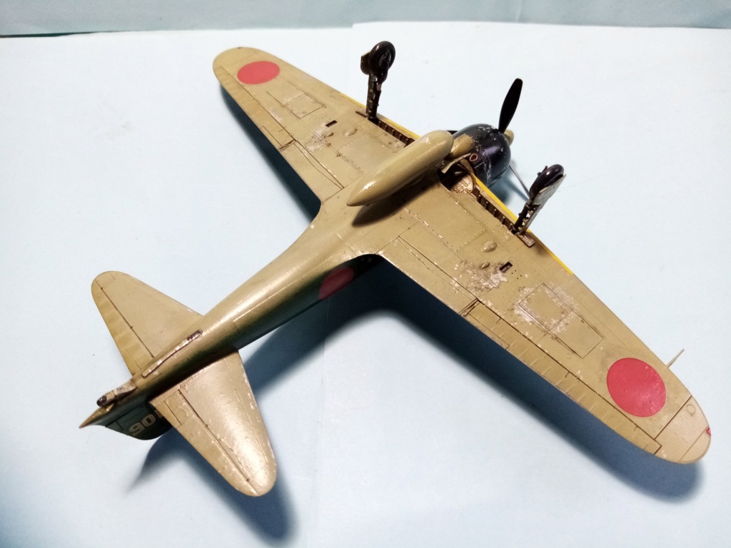 [Tamiya] 1/72 - Mitsubishi A6M3 Zero modèle 22 - Page 4 Img_2549