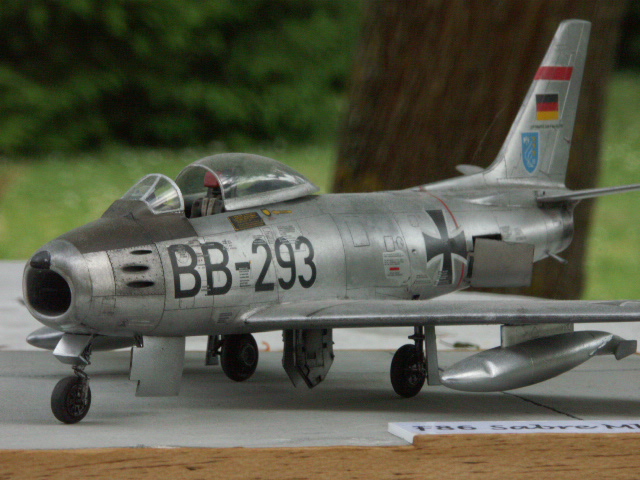 F-86 Sabre [revell 1/48] Pict0921