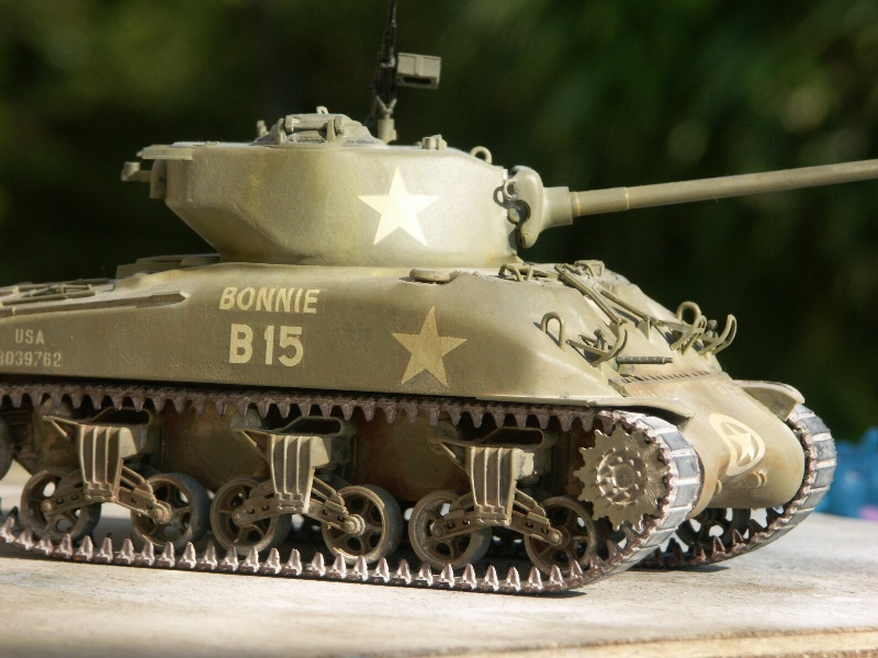 SHERMAN M4A1 (76) [ITALERI 1/35] Pict1112