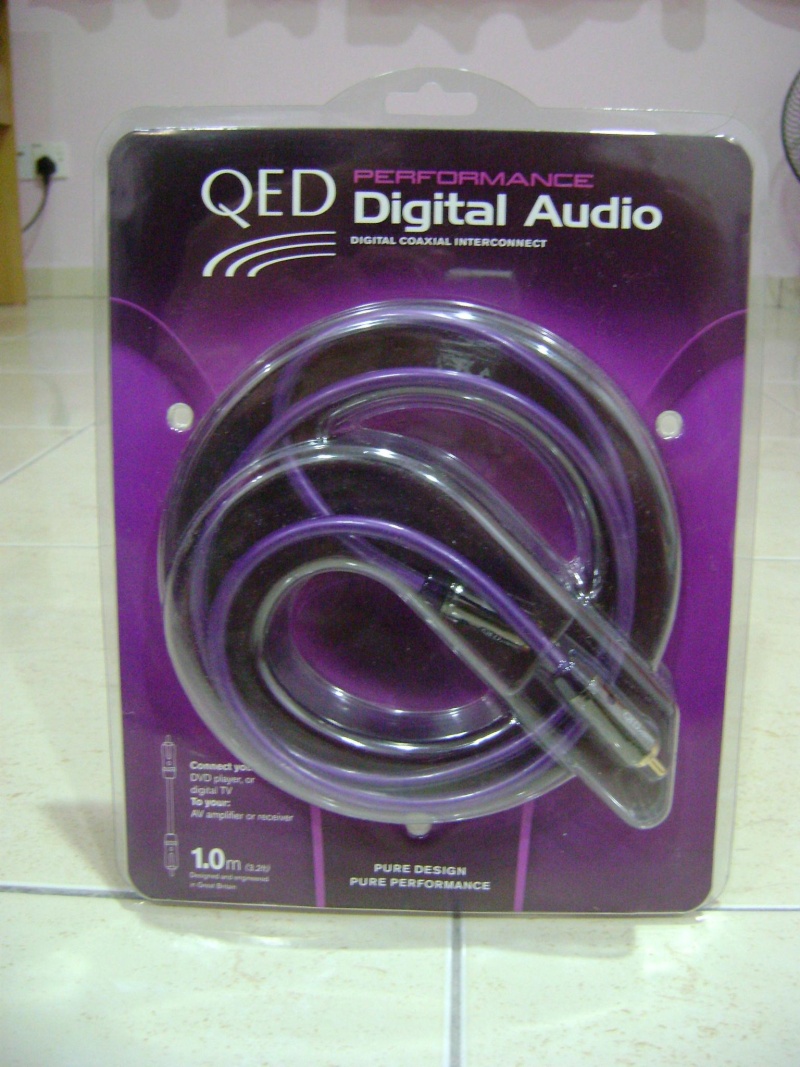 QED Performance Digital Coaxial Interconnect (Used) Dsc06113