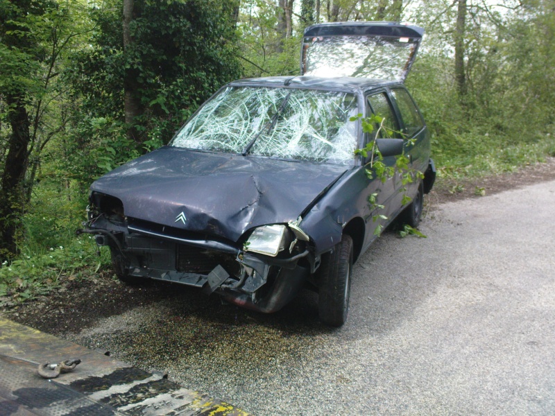 Voiture Casser Dsc00512