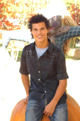 Taylor Lautner Taylor13