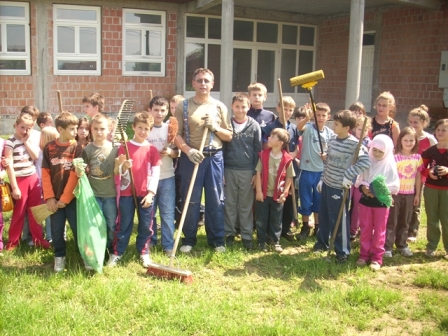 Foto: Jos slika sa radno-ekoloske akcije U Pribavi Ef_ame19