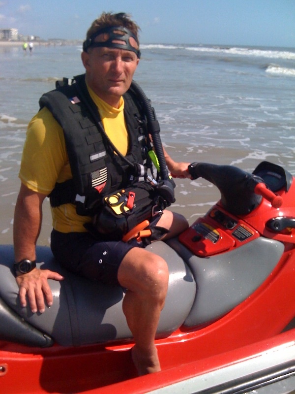 Rapid Diver in use by Rescue Divers and Beach Patrol Rapid_11