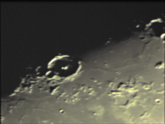 Essai AVI+IRIS sur la Lune 10042410