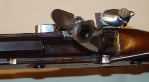 pistolet à chargement particulier... 20050111