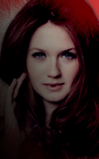 avatar et signature si possible Bonnie Wright Ginnyy10