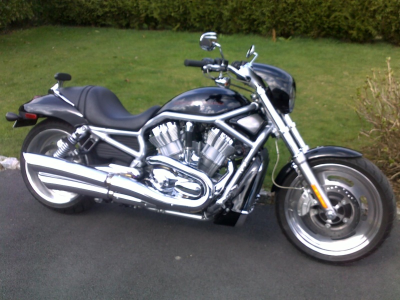 V-ROD combien sommes-nous sur le Forum Passion-Harley - Page 8 01712