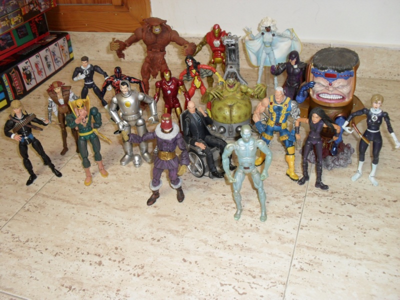 Vendo o Scambio Collezione Marvel Legends Sam_1710