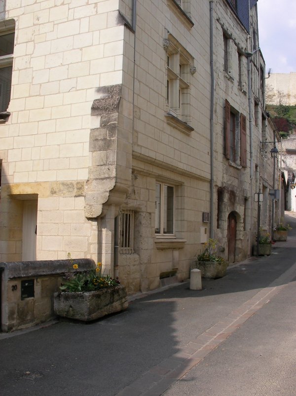 LOUDUN dans la Vienne. Maison20