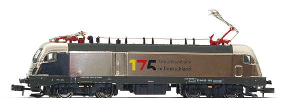Hobbytrain 2758 - E-Lok Taurus, '175 Jahre Eisenbahn 64050_10