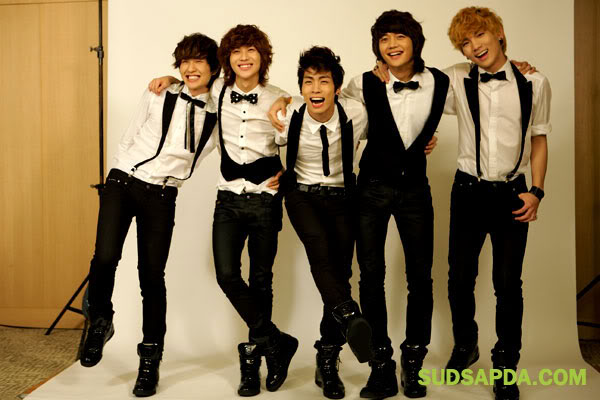 SHINee !!! ( GRUPAL ) 48581110