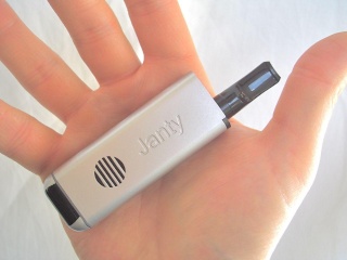 [Vendu] Janty Stick V2 + 2 mini-batteries + atomiseur pen + adapteur 510 + atomiseur 510 Cimg7310
