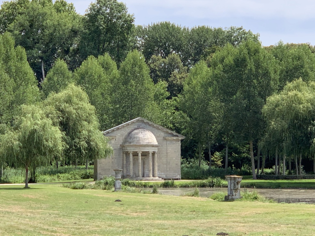 Le domaine de Jeurre et les fabriques du parc de Méréville 09170110