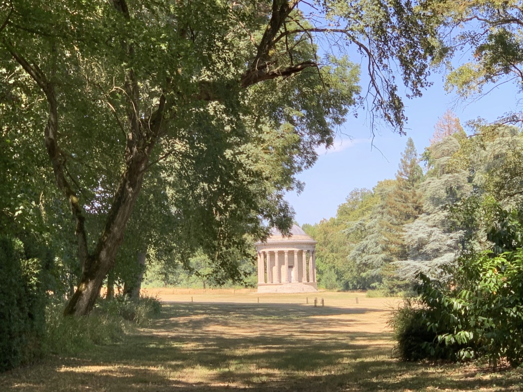 Le domaine de Jeurre et les fabriques du parc de Méréville 0b27e710