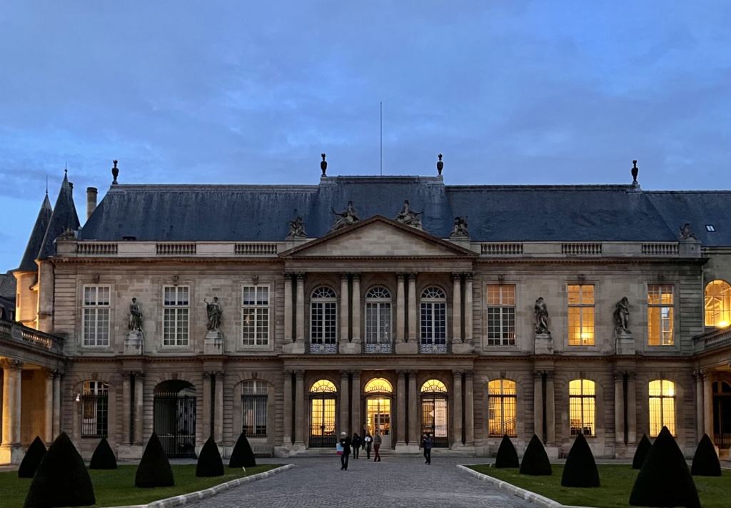 Exposition aux Archives nationales : Louis XVI, Marie-Antoinette et la Révolution, la famille royale aux Tuileries  - Page 2 A975d610