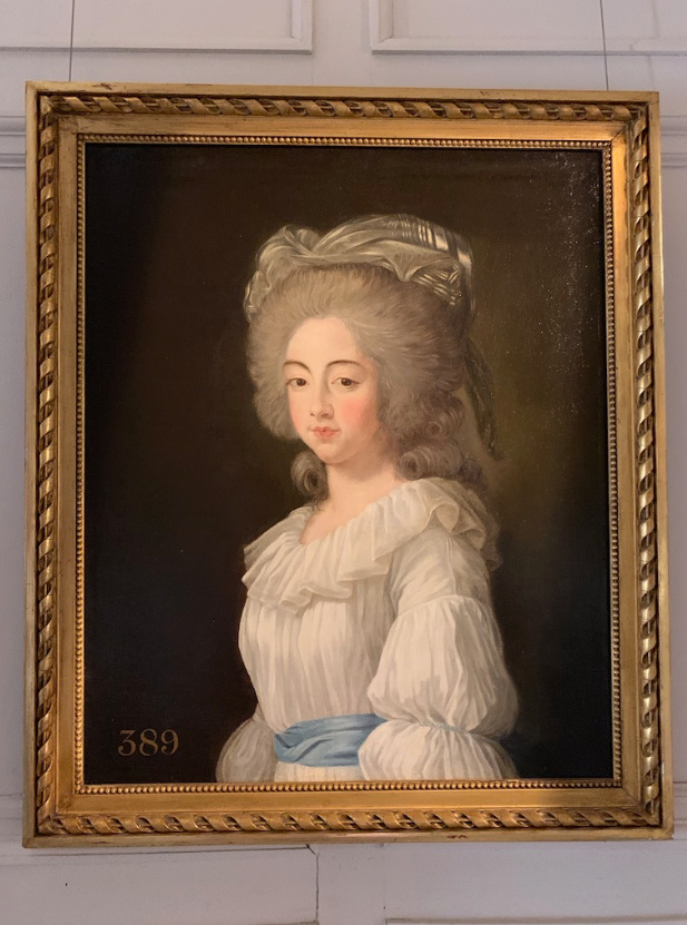 Exposition « L'anti Marie-Antoinette : Marie-Joséphine Louise de Savoie » à la chapelle expiatoire Captu311