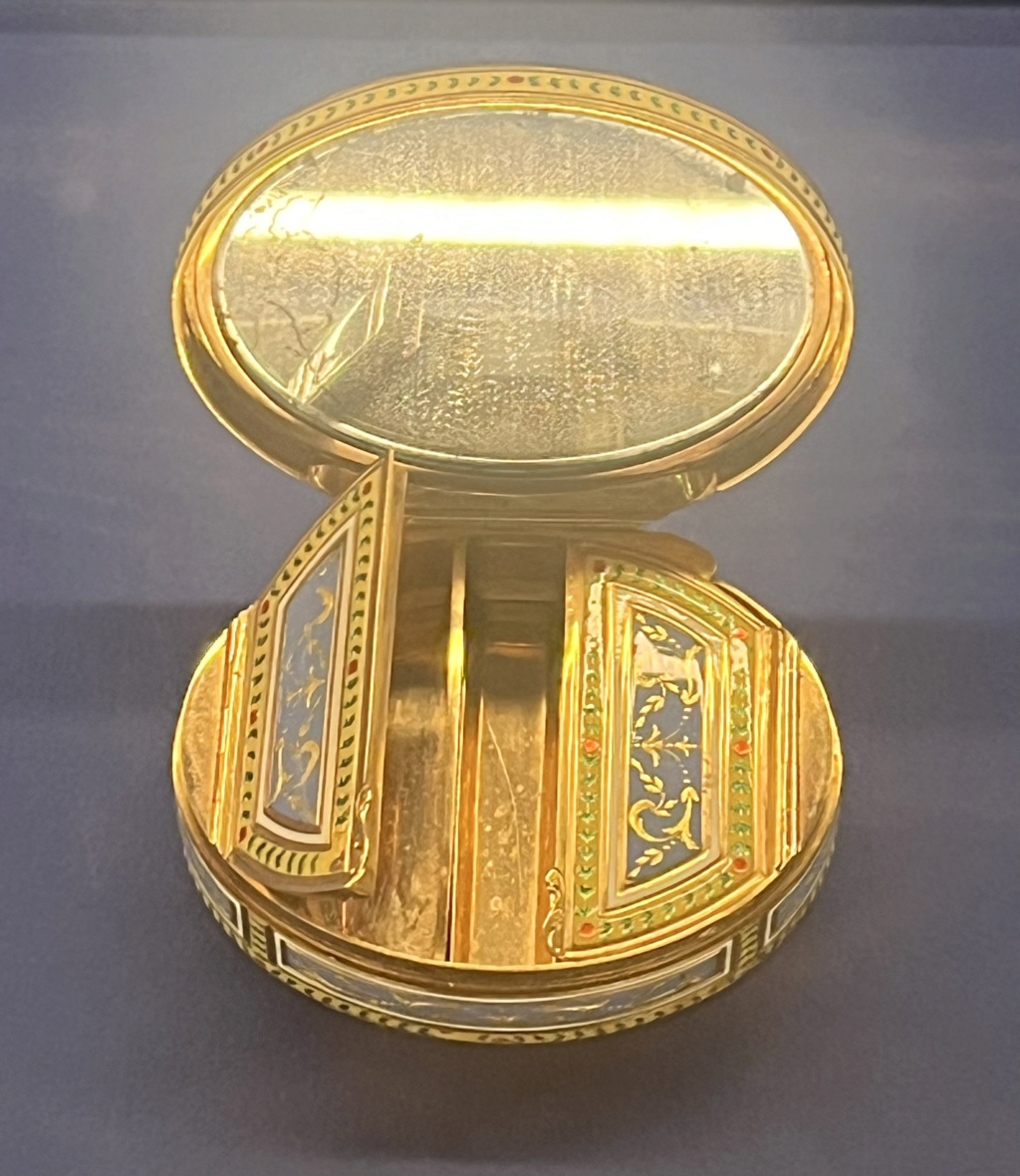 Exposition : Luxe de poche - Petits objets précieux au siècle des Lumières. Musée Cognacq-Jay Img_9219