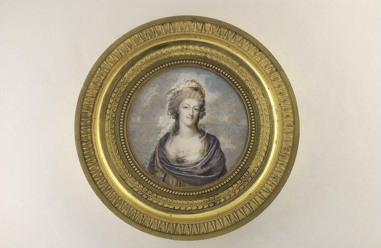 Divers portraits de Marie-Antoinette : miniatures du XVIIIe siècle (dont artistes non attribués) - Page 3 M5035010