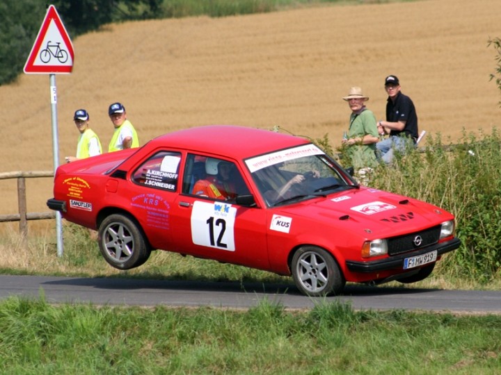 OPEL MOTORSPORT - Stránka 2 Ascona12