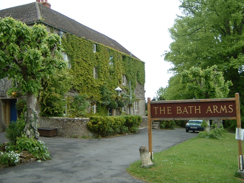 Longleat, two nights at Bath Arms Hotel Pictur18