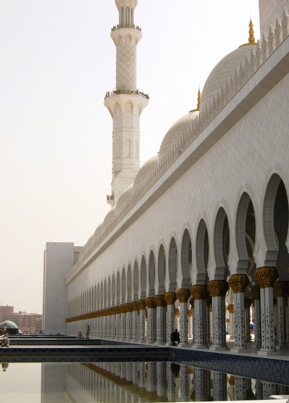 Sheikh Zayed Grand Mosque, Abu-Dhabi  - Page 2 26094310