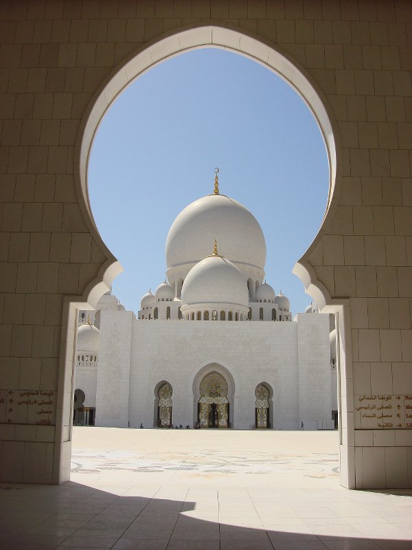 Sheikh Zayed Grand Mosque, Abu-Dhabi  - Page 2 26470110