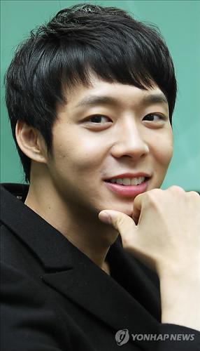 [NEWS] 161110 Micky Yoochun dishes on TVXQ, JYJ, and future ambitions 20101118