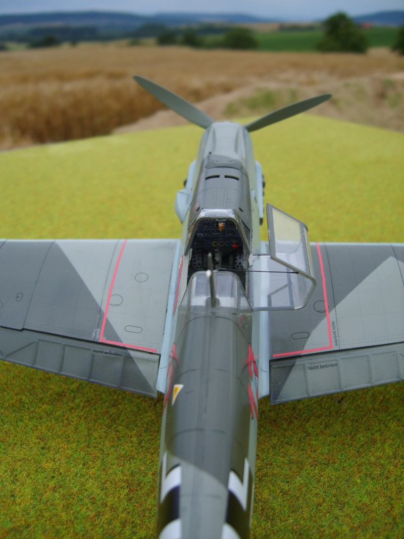 ME-109 E-1 1/32 S8000027